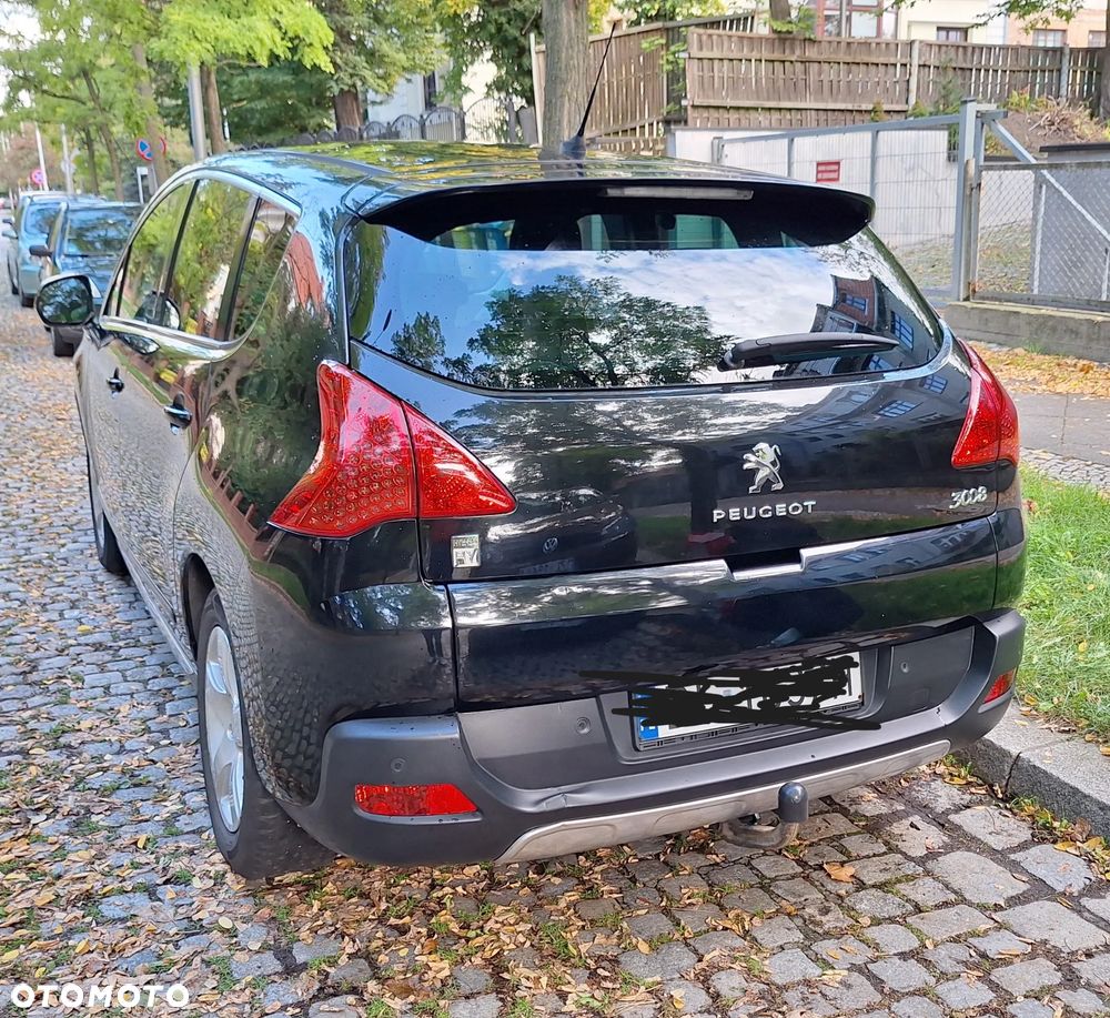 Peugeot 3008 2.0 HDi HYbrid4 - 23