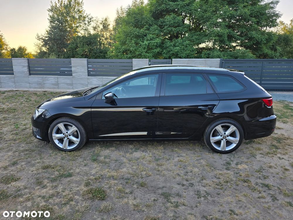 Seat Leon 2.0 TDI DPF Start&Stop DSG FR - 23