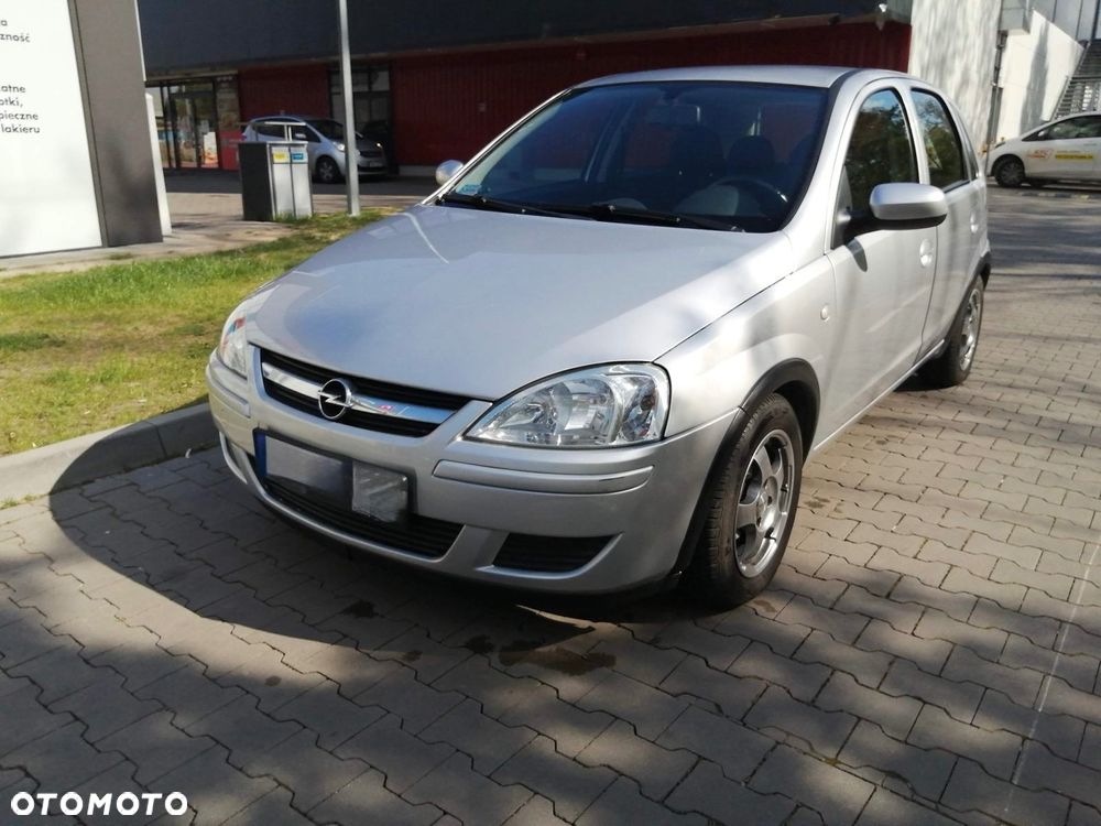 Opel Corsa 1.2 16V Easytronic Cosmo - 3