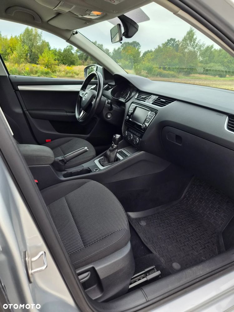 Skoda Octavia 2.0 TDI Ambition - 11