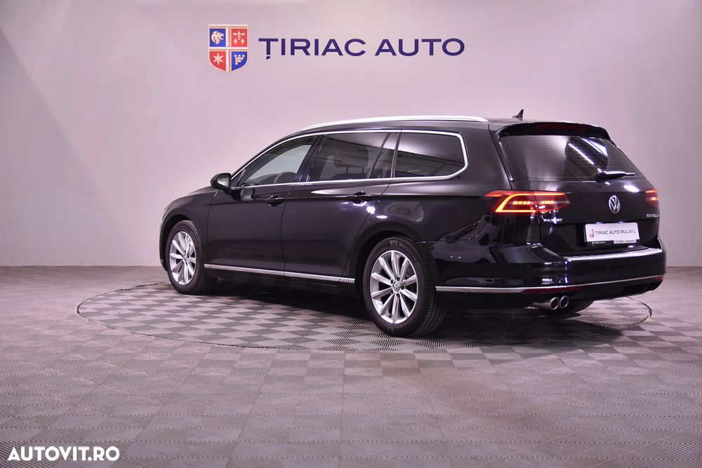 Volkswagen Passat Variant 2.0 TDI DSG Highline - 3