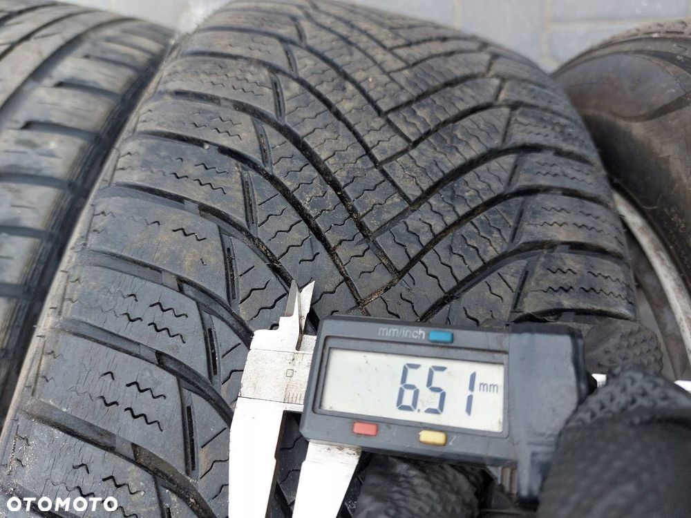 KOŁA KOMPLET FELGI OPONY 4 SZT 5x120 7Jx16 205/55R16 BMW E46 6769401 - 6
