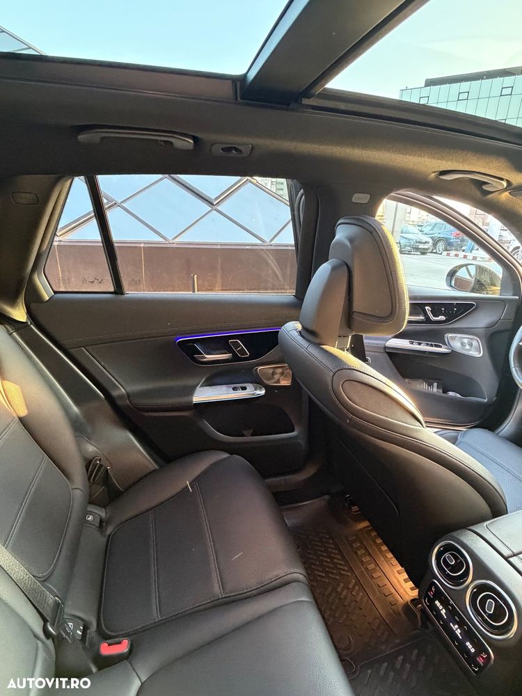 Mercedes-Benz GLC - 12