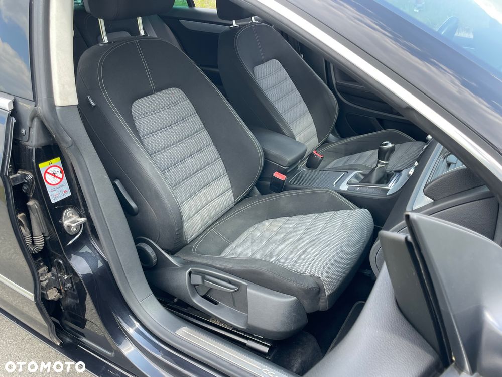 Volkswagen Passat 1.8 TSI Individual - 26