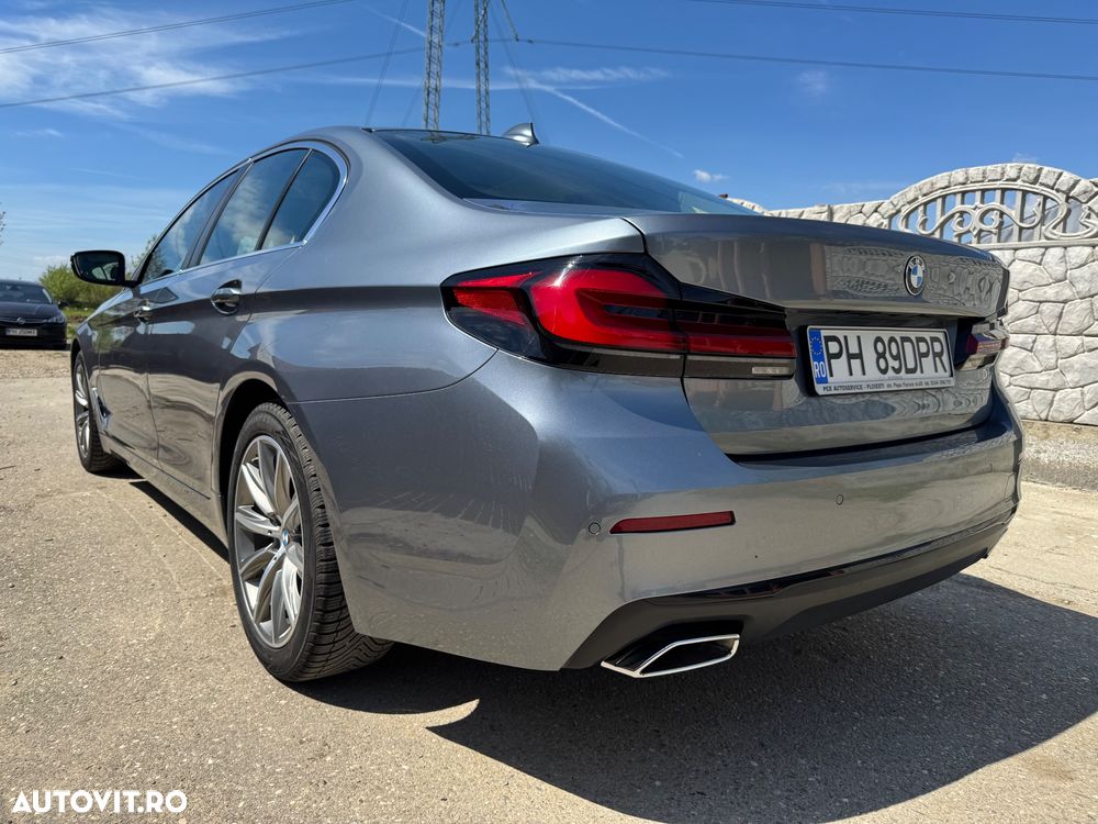 BMW Seria 5 520d Aut. - 3