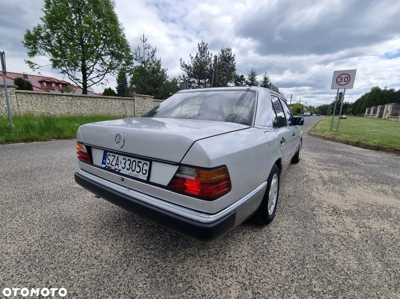 Mercedes-Benz W124 (1984-1993) - 8