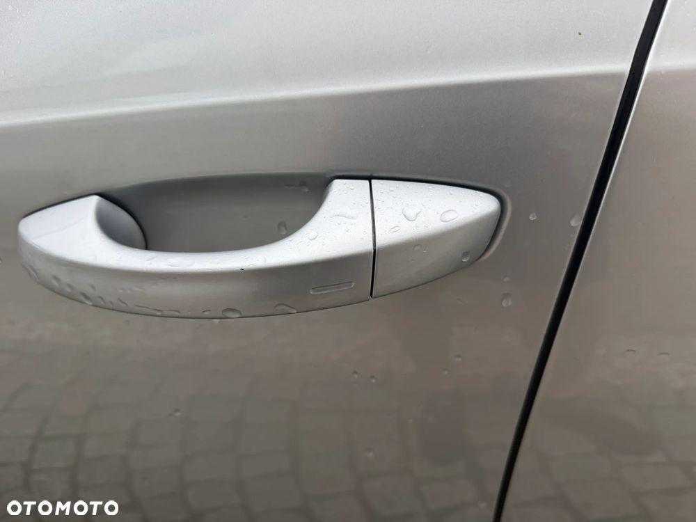 Skoda Octavia 2.0 TDI RS DSG - 37