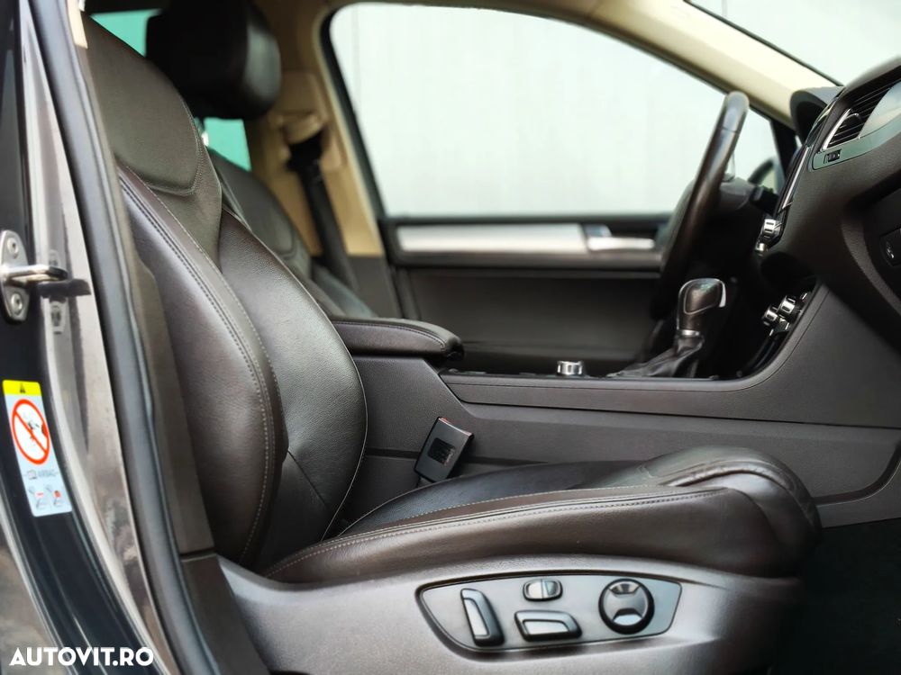 Volkswagen Touareg 3.0 V6 TDI BMT Terrain Tech - 35