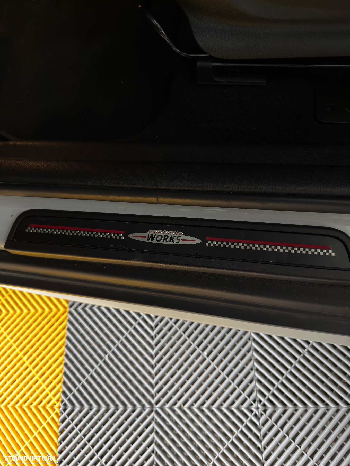 MINI Countryman Cooper D - 13
