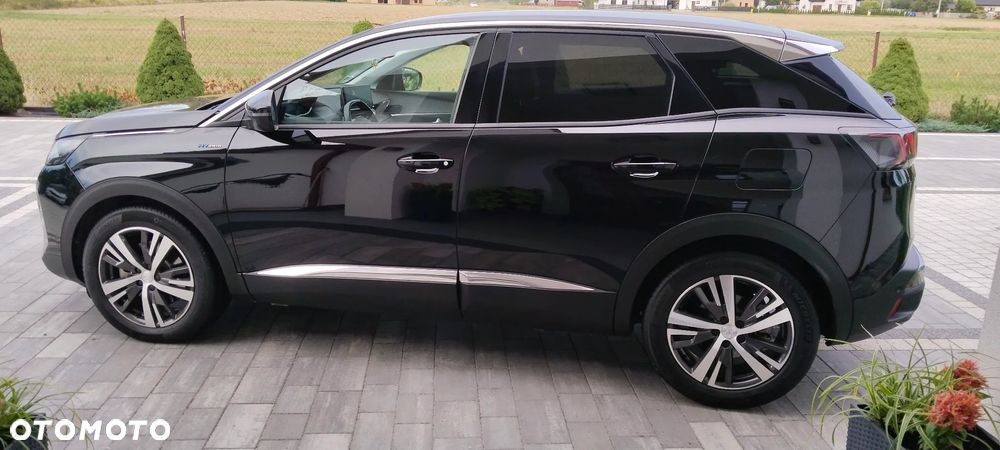 Peugeot 3008 1.6 PureTech HYbrid Allure S&S EAT8 - 21