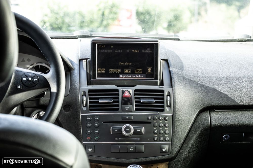 Mercedes-Benz C 320 - 36