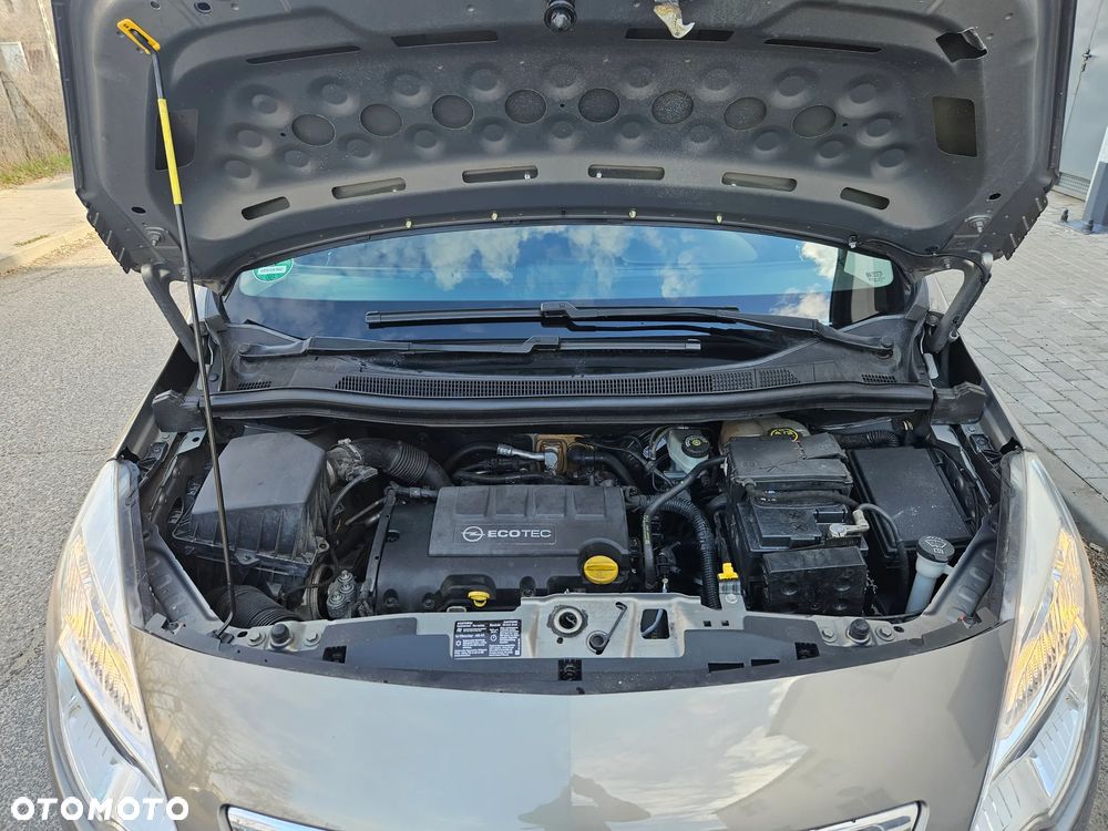 Opel Meriva 1.4 Essentia - 15