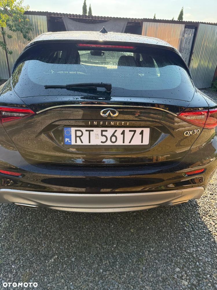 Infiniti QX30 - 3