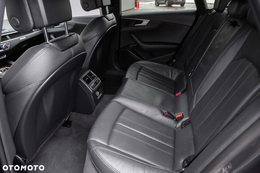 Audi A5 Sportback 2.0 TDI quattro S tronic sport - 29