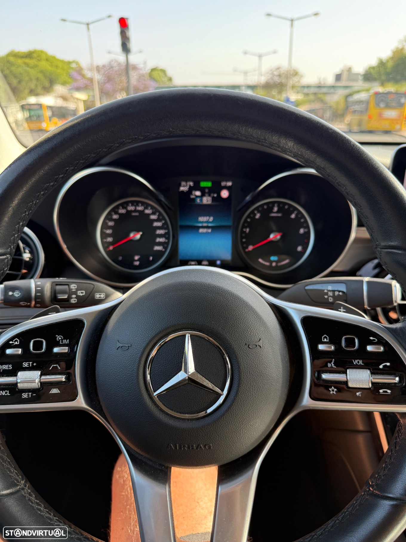 Mercedes-Benz GLC 300 - 8