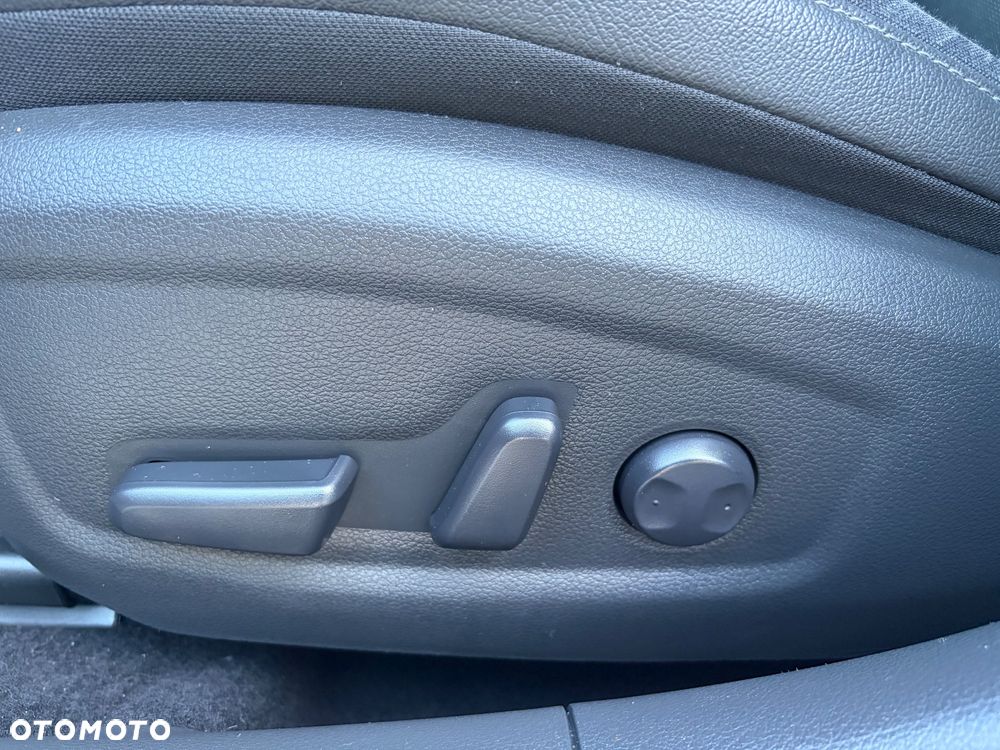 Hyundai i30 1.5 T-GDI 48V-Hybrid DCT EDITION 30+ - 16