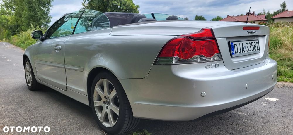 Volvo C70 2.0D Momentum - 6