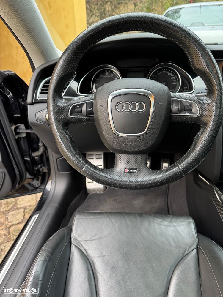 Audi RS5 4.2 FSi quattro S tronic - 57