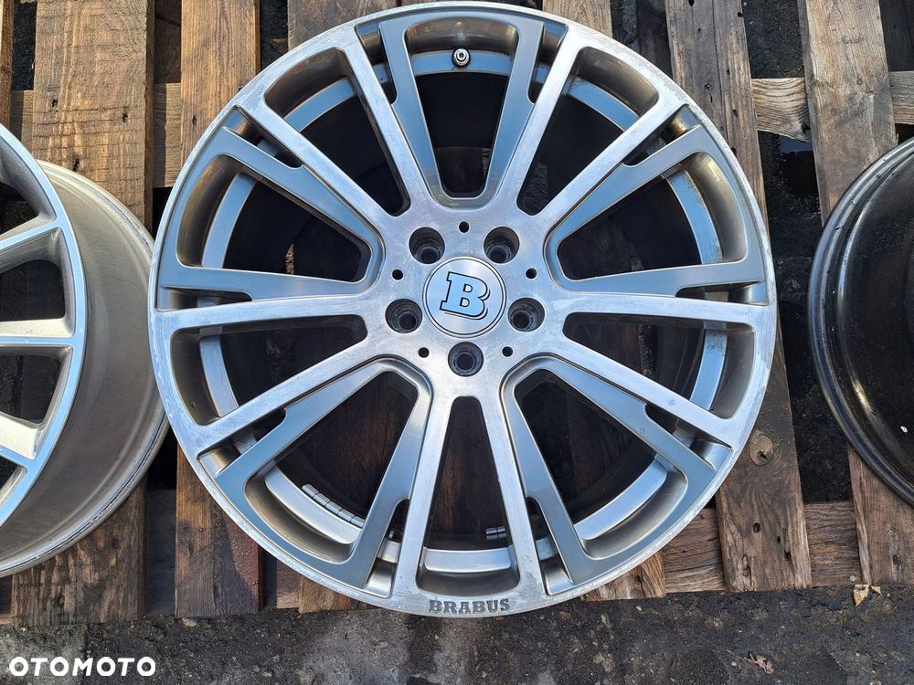 BRABUS MONOBLOCK R 9.5 19 MERCEDES C-KLASA E-KLASA S-KLASA 205 212 213 4400 - 1