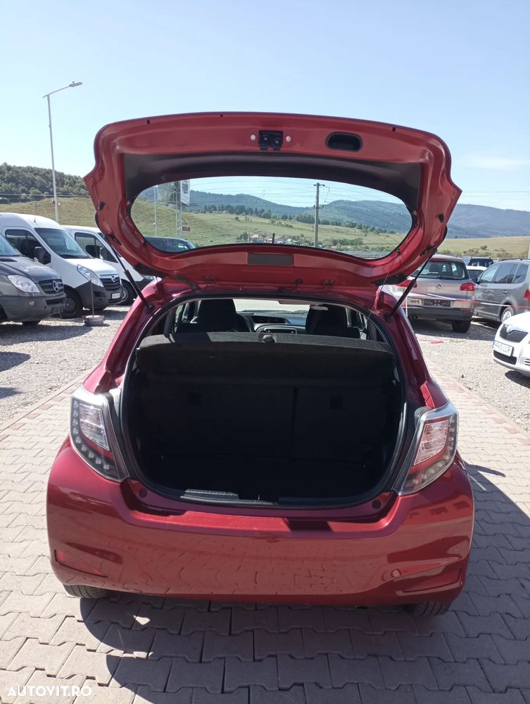 Toyota Yaris - 5