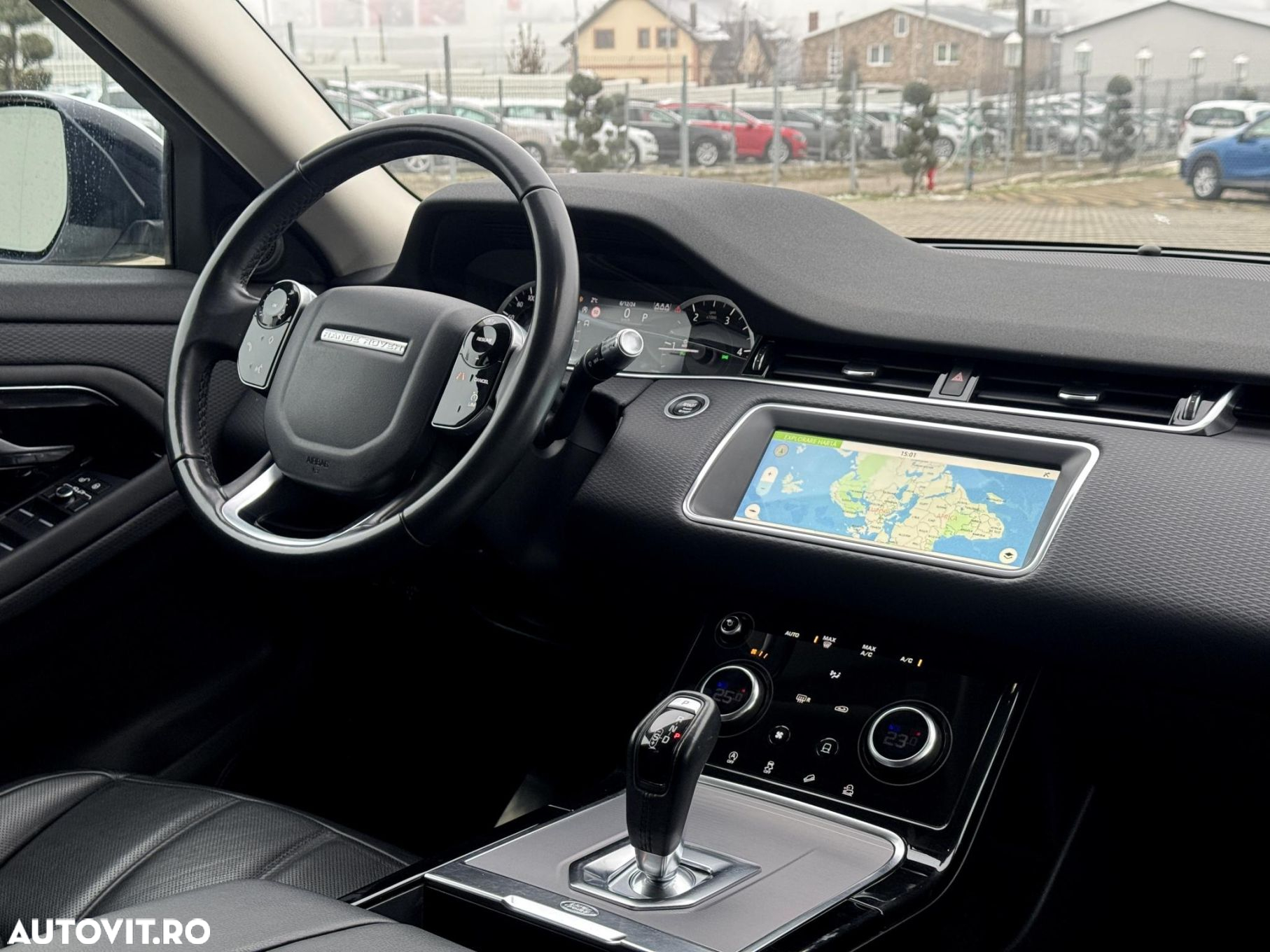 Land Rover Range Rover Evoque - 8