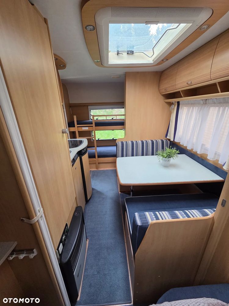Dethleffs Camper - 15