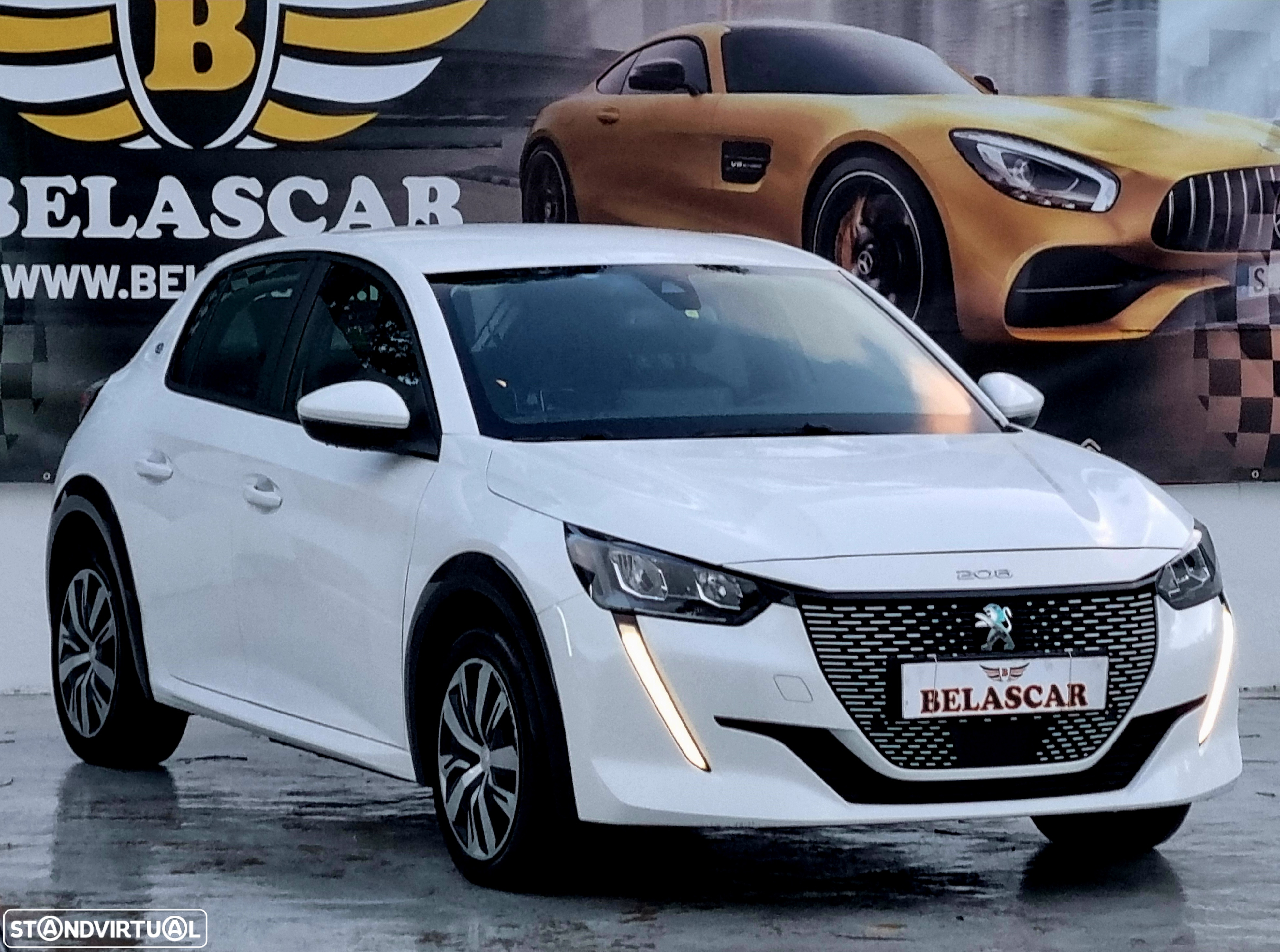Peugeot e-208 Allure Pack - 18