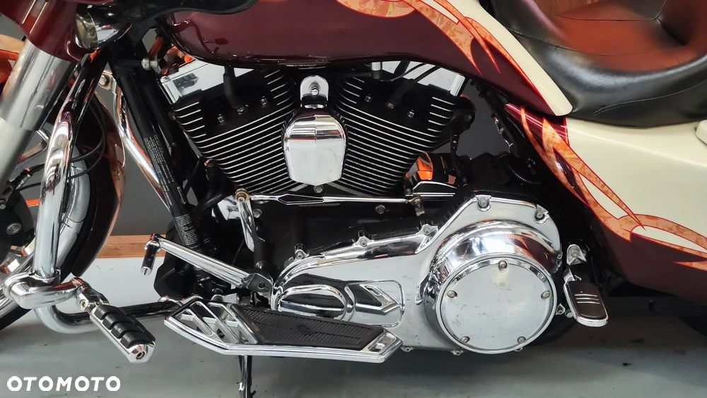 Harley-Davidson FLHXS Special - 24