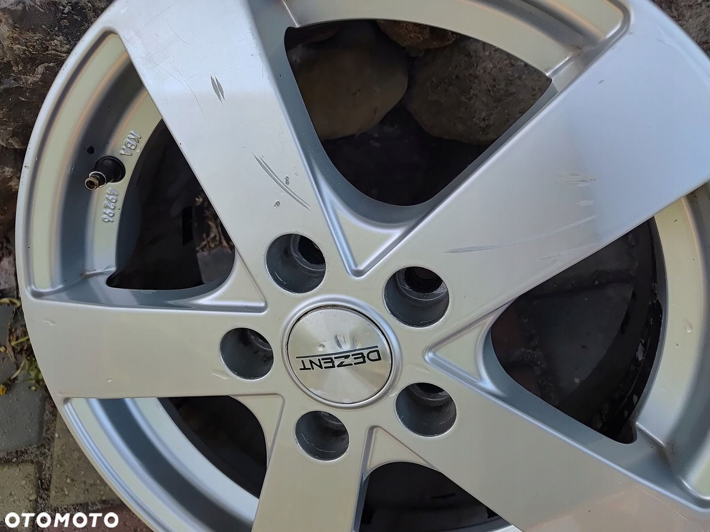 SEDICI SUZUKI SX4 FELGA ALUMINIOWA 16"X6,5 ET48 5X114,3 DEZENT - 4