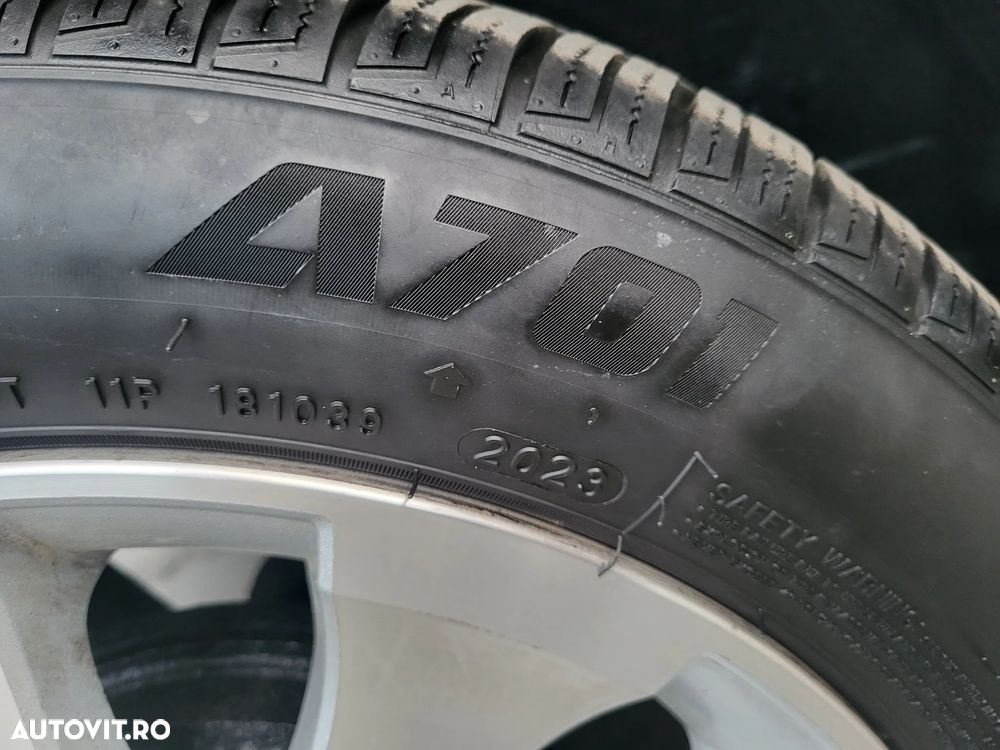 Daihatsu Materia - 8