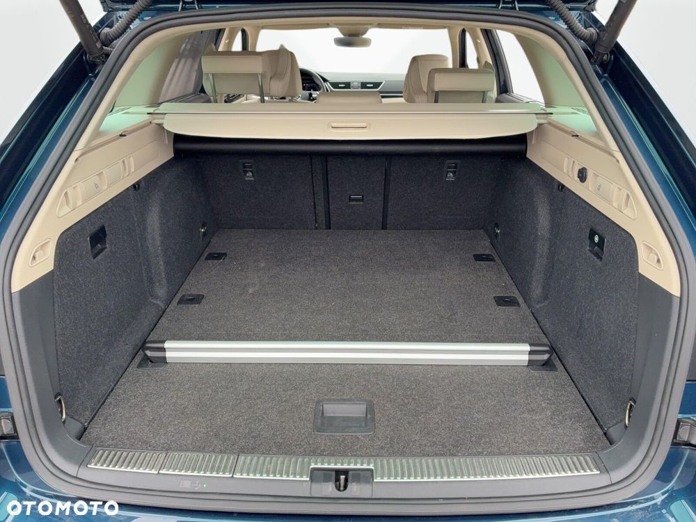 Skoda Superb 2.0 TDI SCR L&K DSG - 13