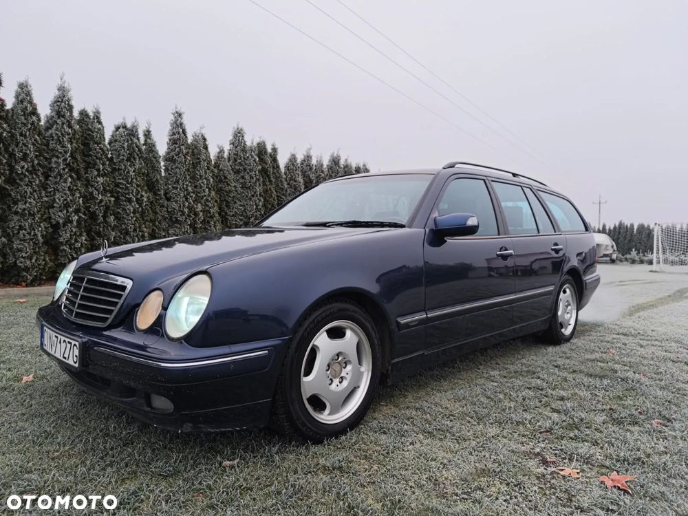 Mercedes-Benz Klasa E 270 T CDI Avantgarde - 1