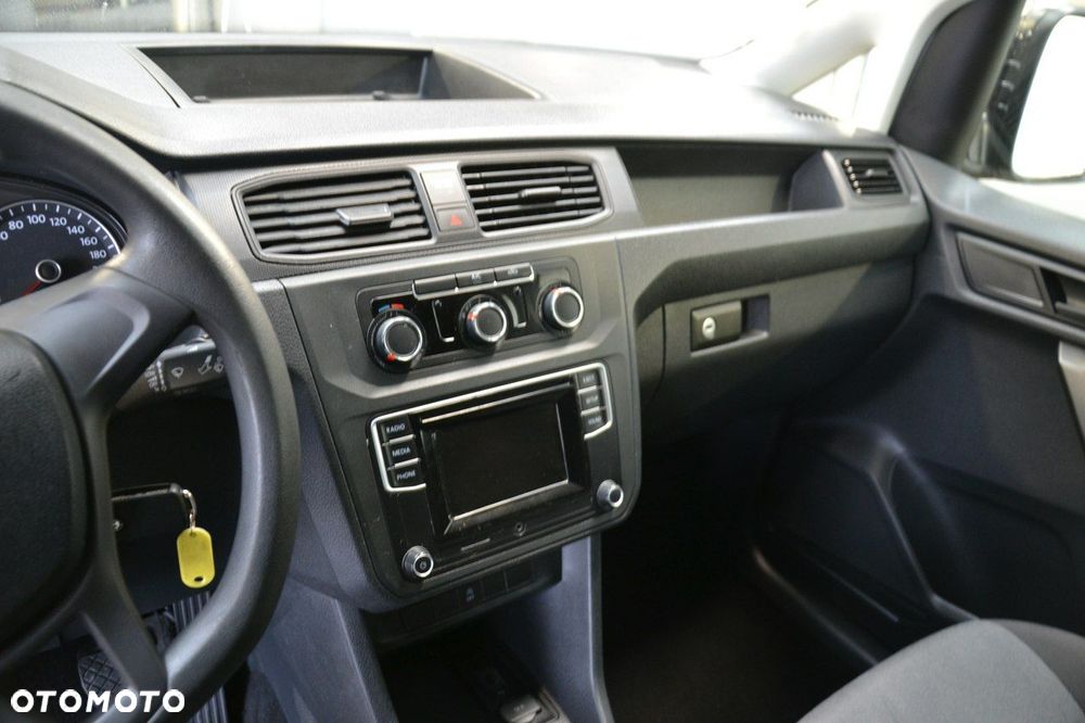 Volkswagen Caddy - 19