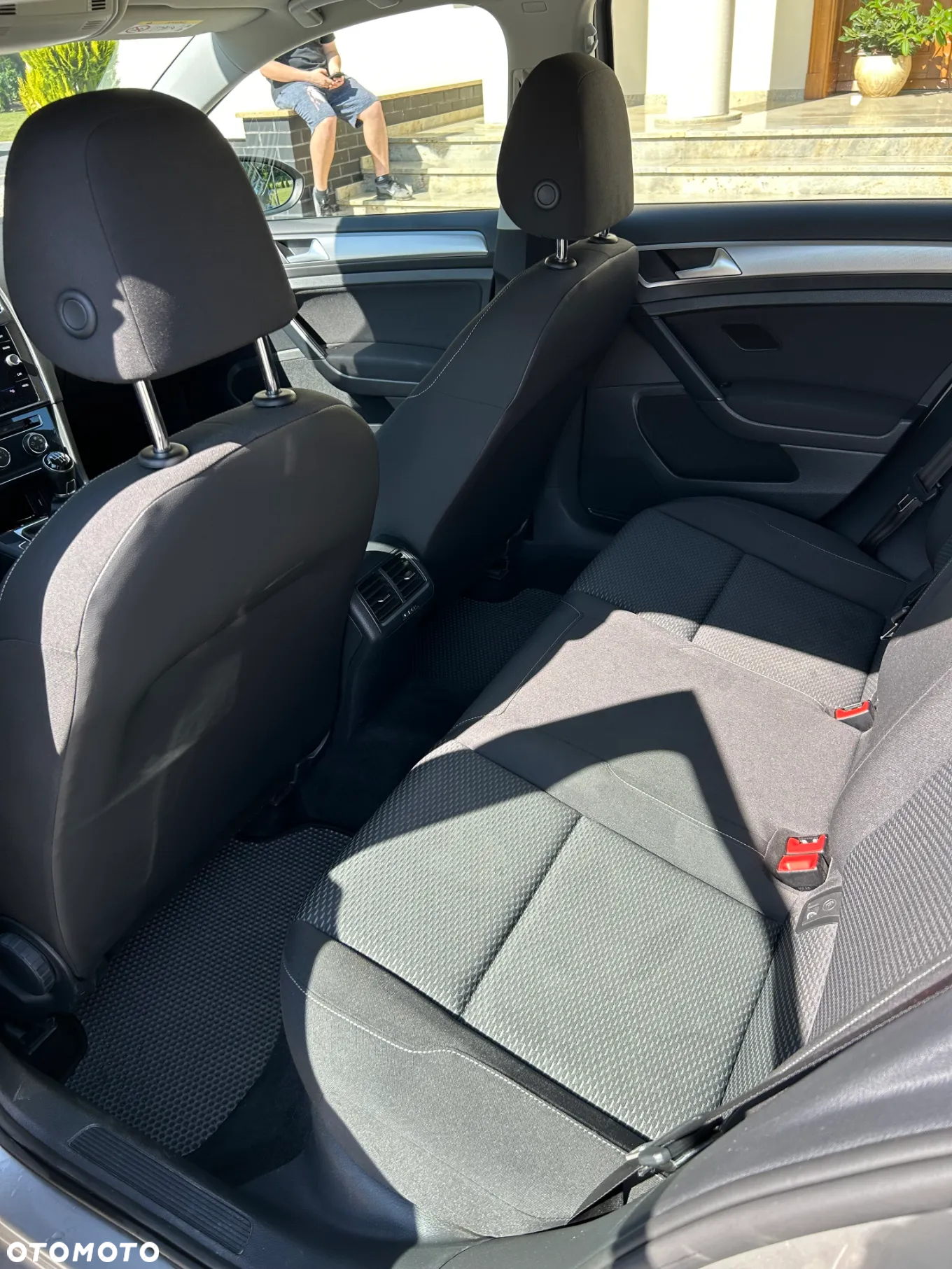 Volkswagen Golf VII 1.6 TDI BMT Trendline - 12
