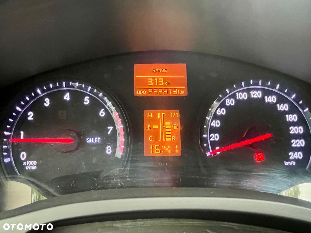 Toyota Avensis 2.0 Prestige - 7
