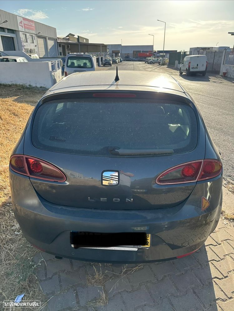 SEAT Leon 1.9 TDI Stylance - 2