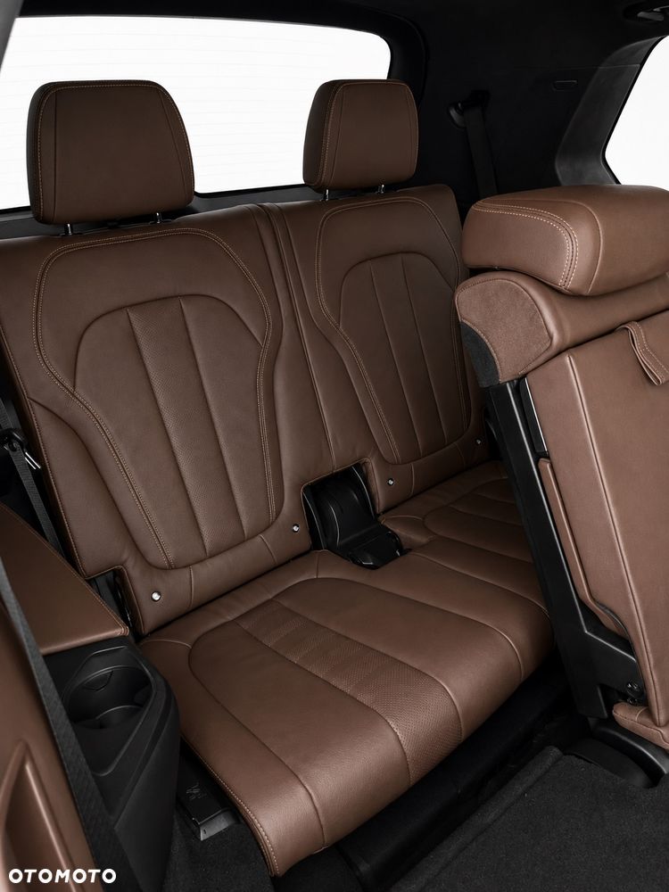 BMW X7 - 14