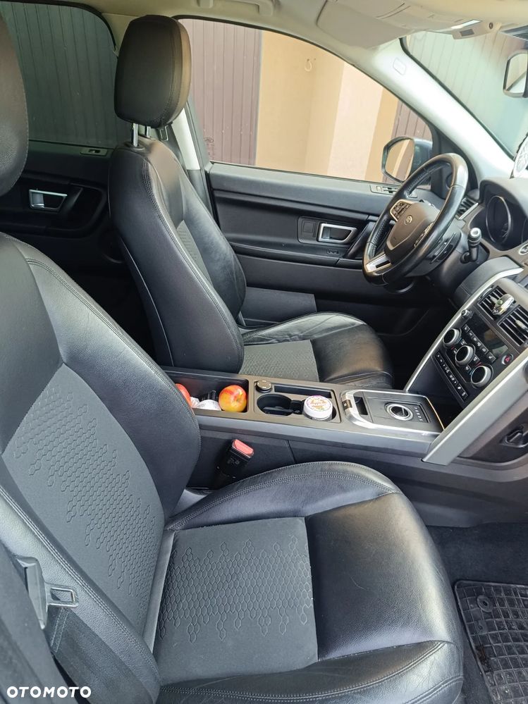 Land Rover Discovery Sport D150 - 7