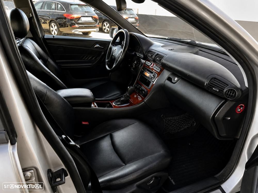 Mercedes-Benz C 220 - 29