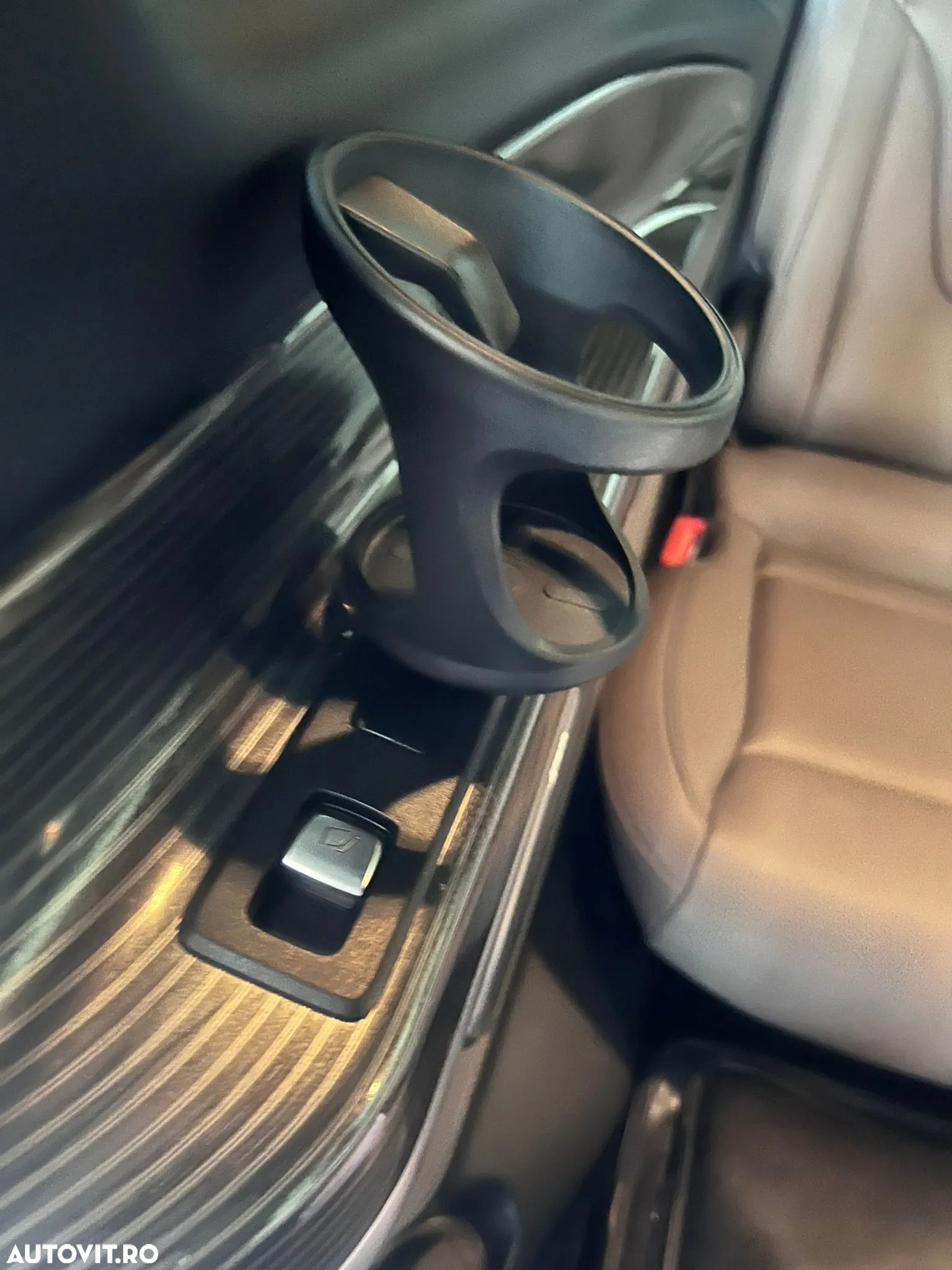 Mercedes-Benz V - 14