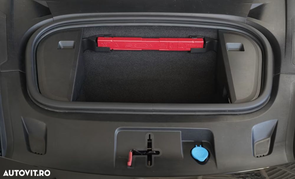 Porsche Taycan 4S - 17