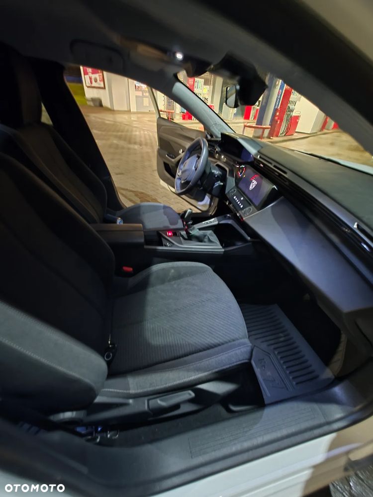 Peugeot 308 1.5 BlueHDi Allure S&S - 19