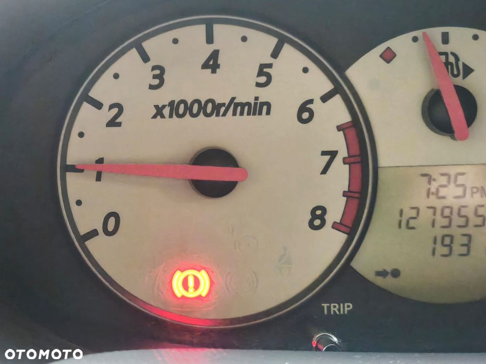 Nissan Micra 1.2 edition 25 Jahre - 13