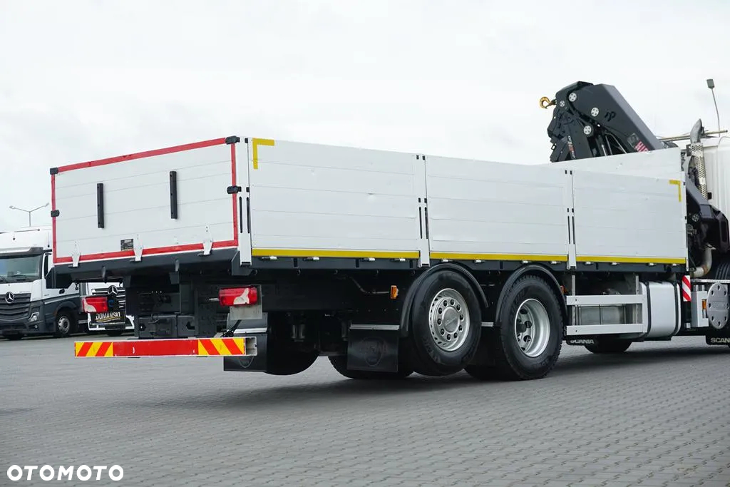Scania P 320 / 6 X 2 / SKRZYNIOWY + HDS / HIAB 211 EP - 5 / OŚ SKRĘTNA   / WYS. 14 M - 39