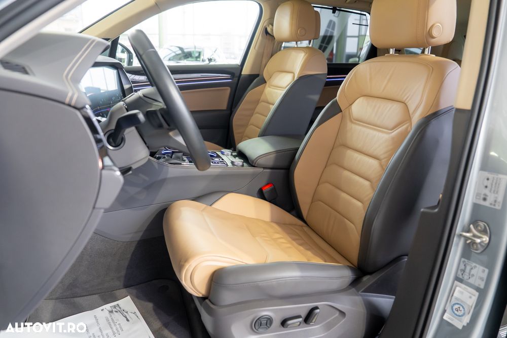 Volkswagen Touareg 3.0 V6 e-Hybrid 4Motion Aut. Elegance - 27