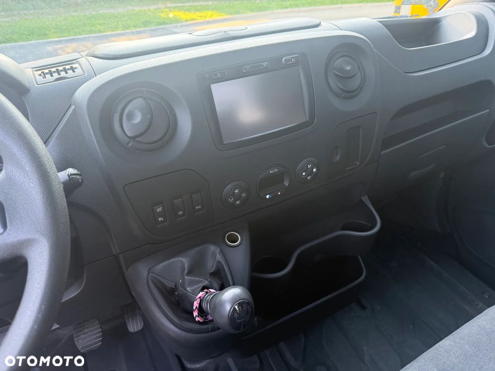 Renault Master - 11