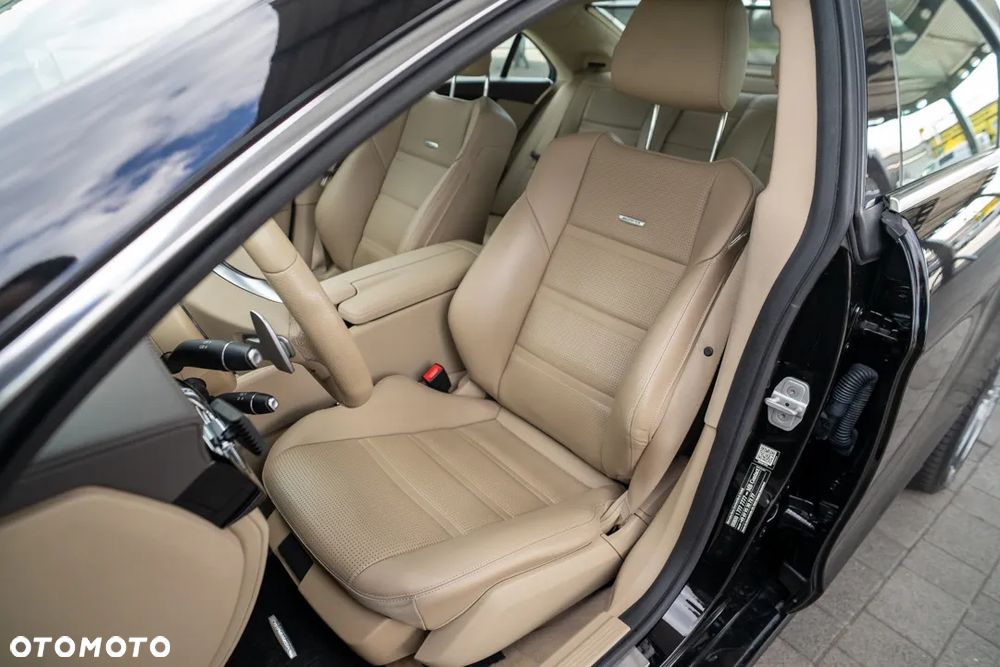 Mercedes-Benz CLS 63 AMG AMG SPEEDSHIFT MCT - 25