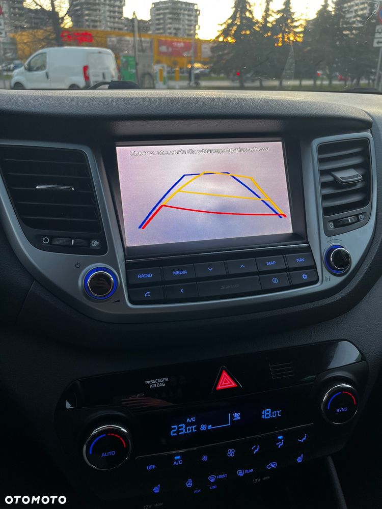 Hyundai Tucson 2.0 CRDI BlueDrive Comfort 2WD - 16