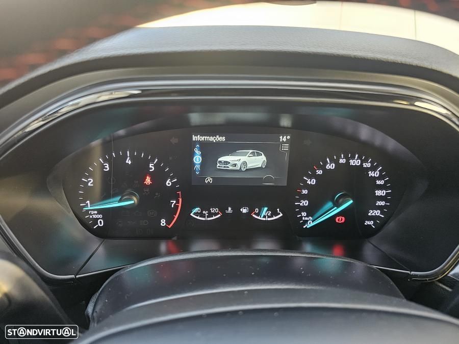 Ford Focus 1.0 EcoBoost MHEV ST-Line - 27