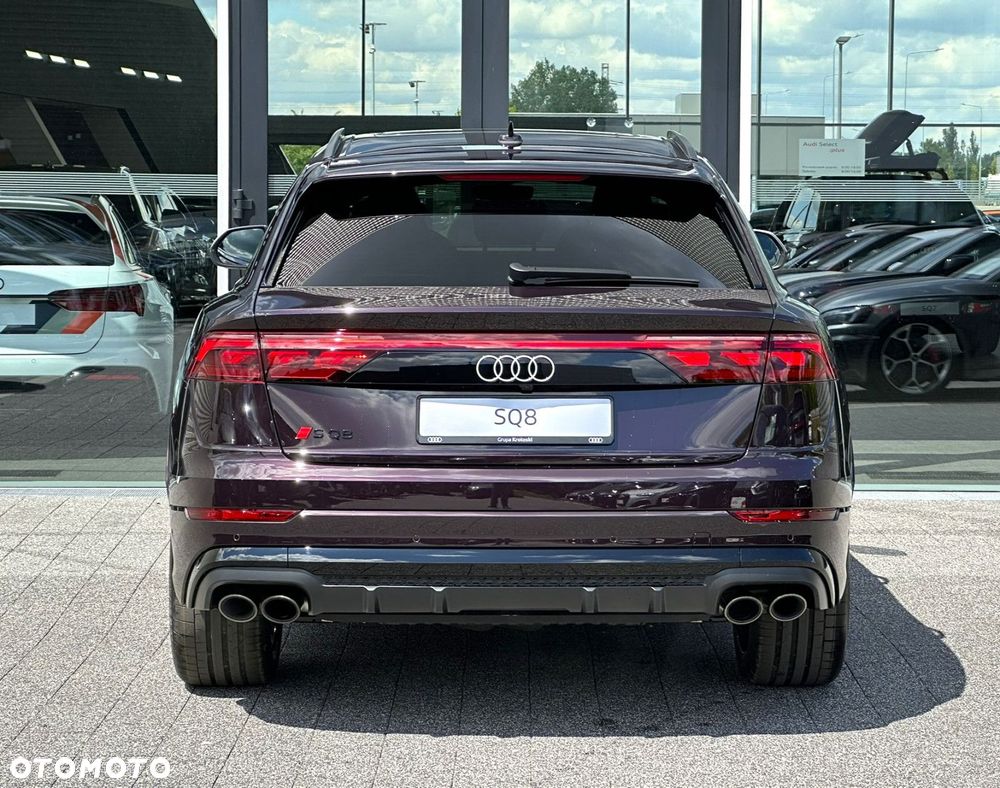 Audi SQ8 - 10